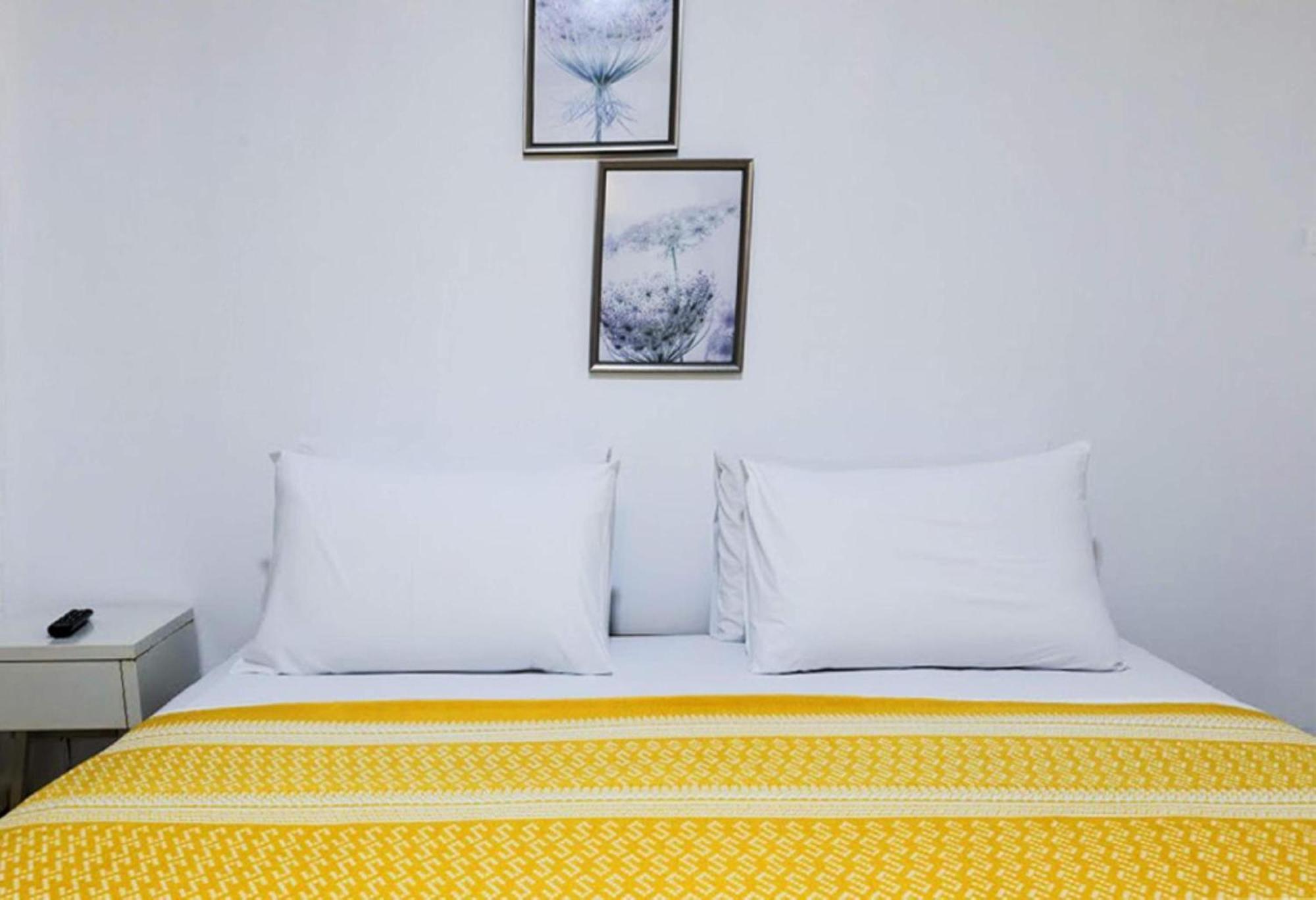 Collection O Howard Square Boutique Hotel Бангкок Экстерьер фото