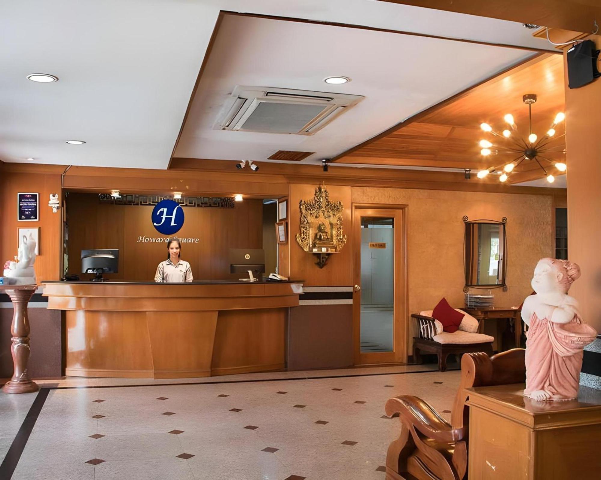 Collection O Howard Square Boutique Hotel Бангкок Экстерьер фото